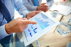 invest graph chart shutterstock_105421976