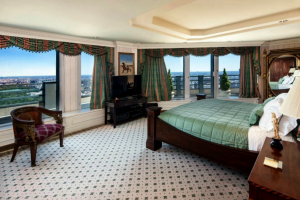 City Spire Penthouse bedroom