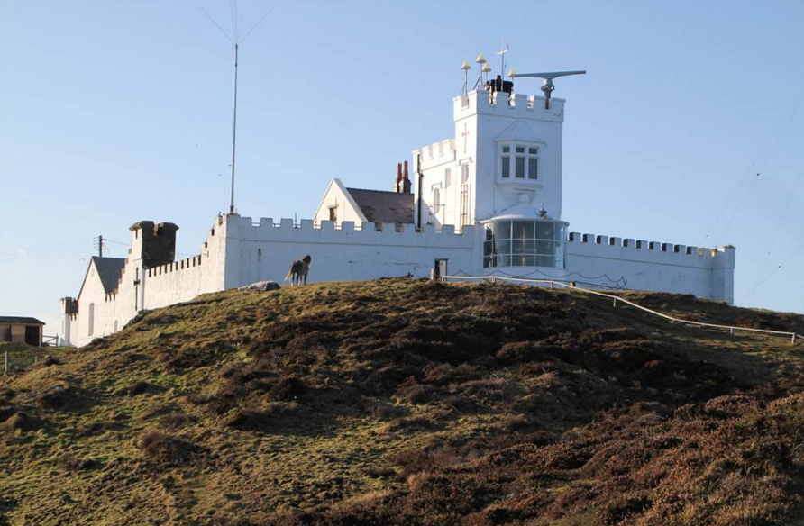 Wales Lighthouse 00