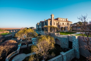 Doug Steyn South African billionaire Douw Steyn dies – BusinessTech