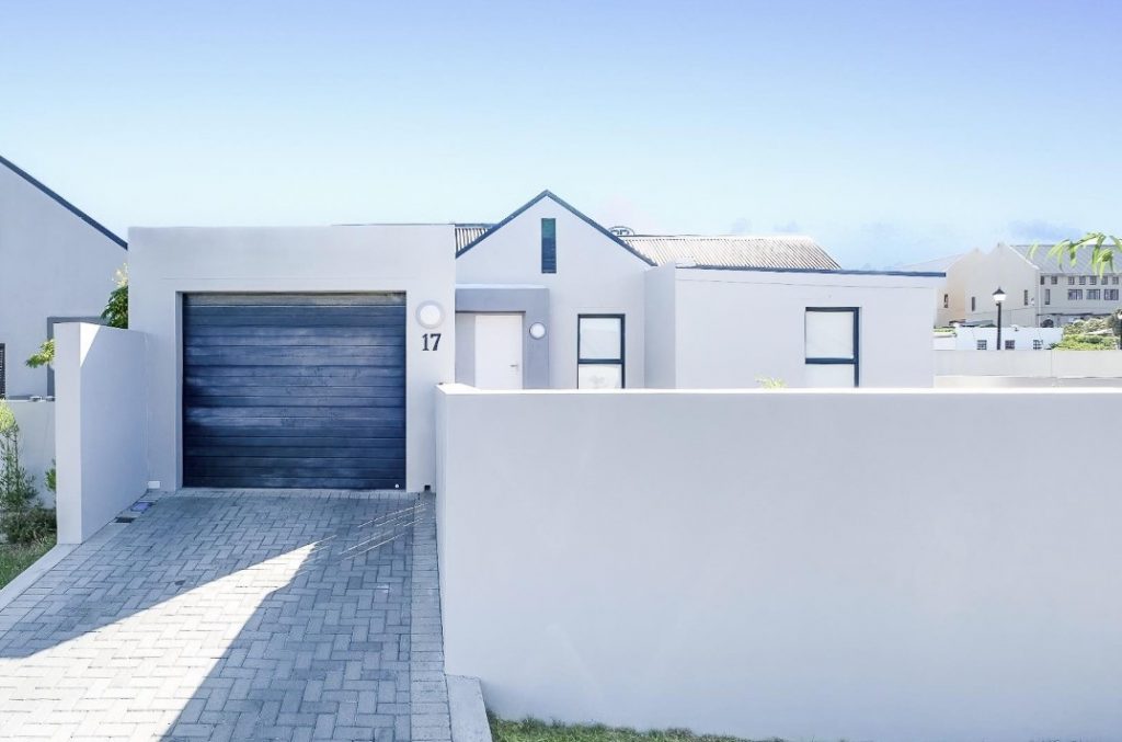 What a R2 million home looks like in Joburg vs Cape Town vs Durban and ...