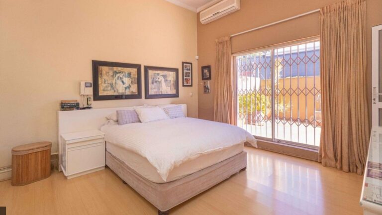 What R10 million gets you in Joburg vs Cape Town – and the winner is ...