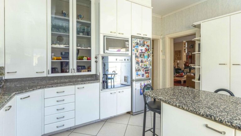 What R10 million gets you in Joburg vs Cape Town – and the winner is ...