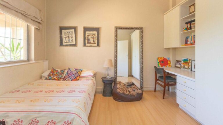 What R10 million gets you in Joburg vs Cape Town – and the winner is ...