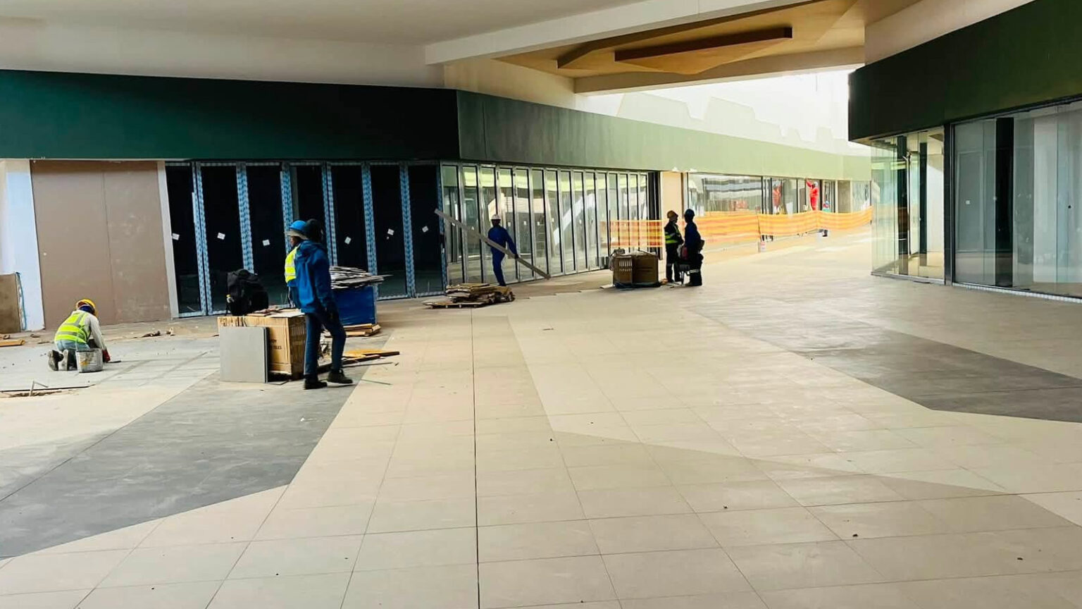 Massive new shopping mall opening in South Africa’s richest province ...