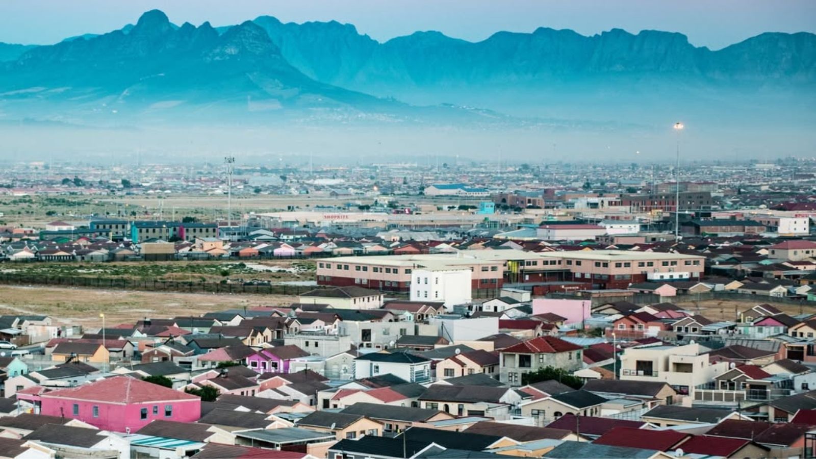 Mafia group taking control in one of the busiest suburbs in Cape Town